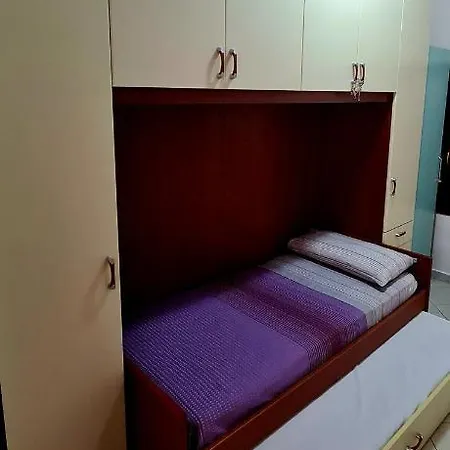 Cuore Di La Maddalena Apartment *